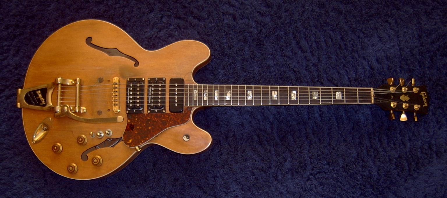 Guitar-ES335-01.JPG